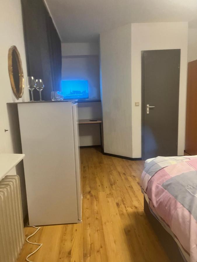Akropolis Hotel Любек Екстериор снимка